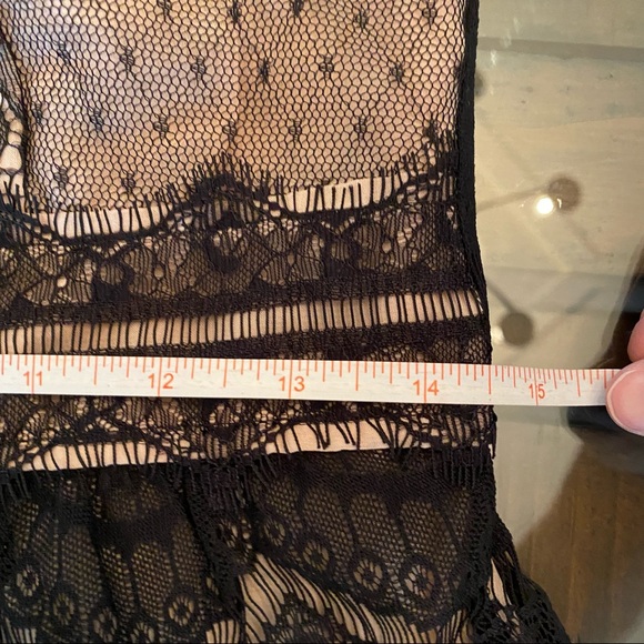 Loft Ivory and Black Lace Blouse Size S - Picture 8 of 10